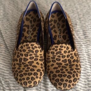 Rothy's Tan and Black Animal Print Flats kids excellent condition size 2 leopard